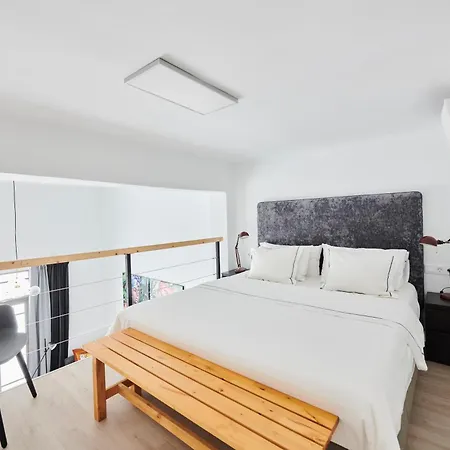 Avalon Loft Apartment